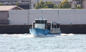 大阪の渡し船02